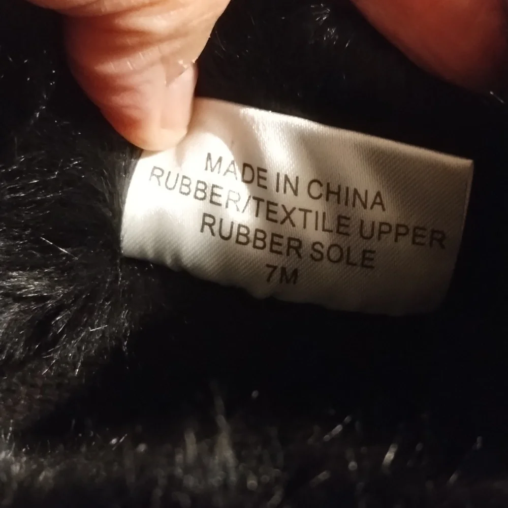 Michael Kors Size 7M NWOT Winter/Rain Boot - Picture 10 of 10